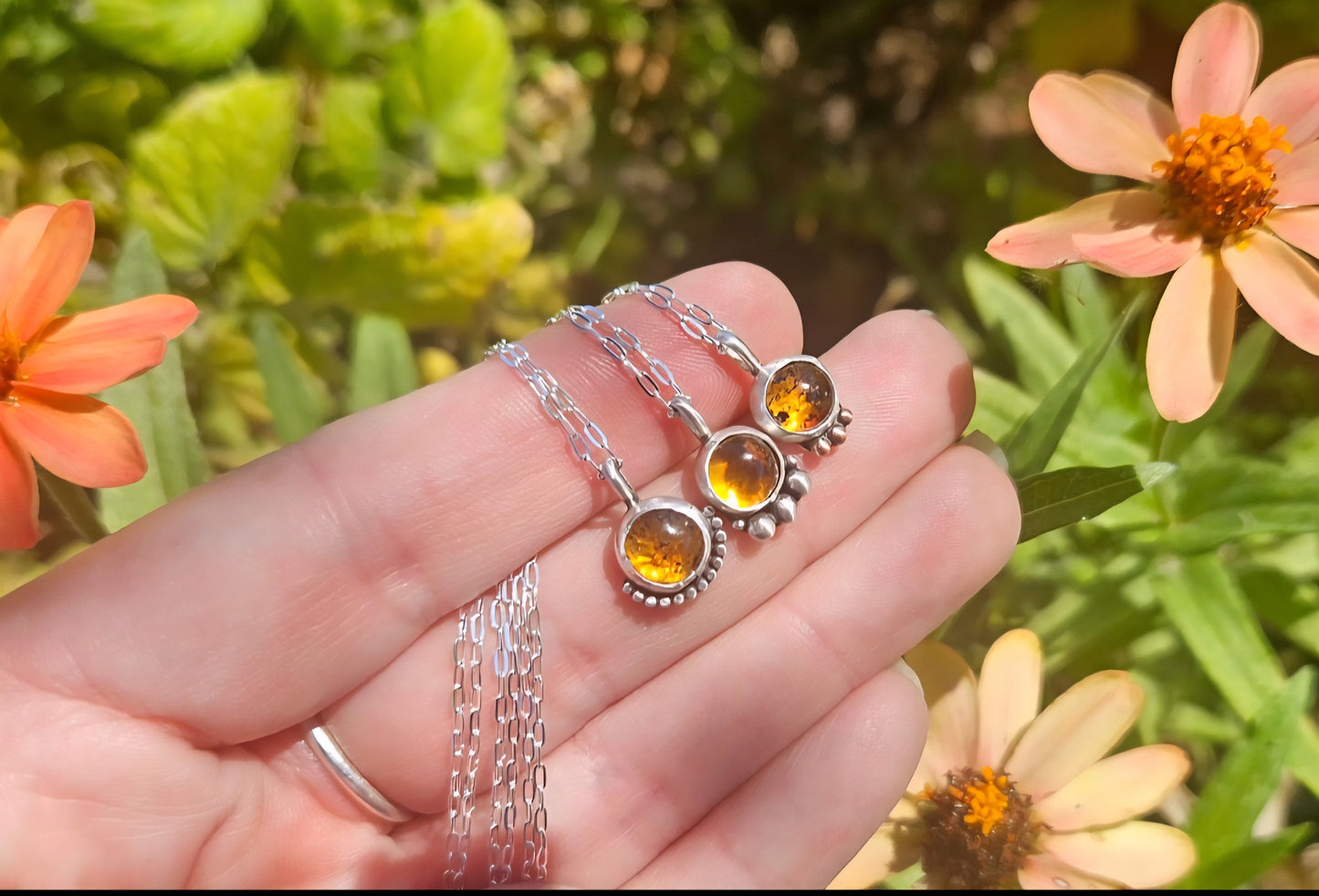 Baltic Amber Beauty 🧡